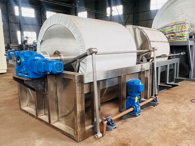 Continuous rotary vacuum filter