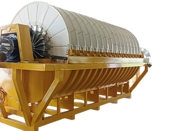 Rotary disc filter