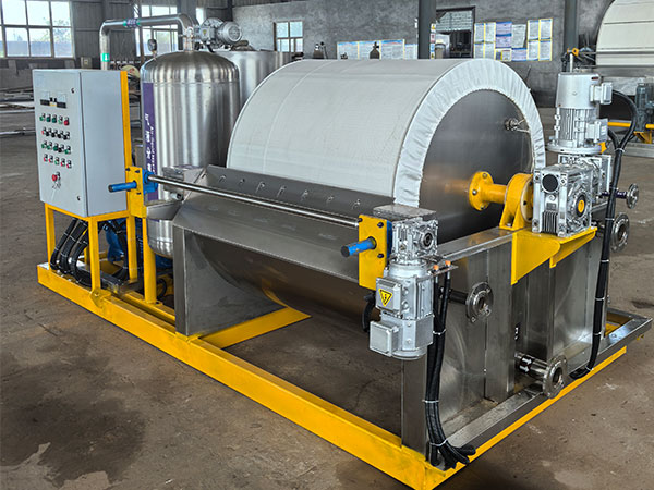Vacuum rotary drum filter