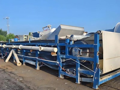 Horizontal vacuum filter