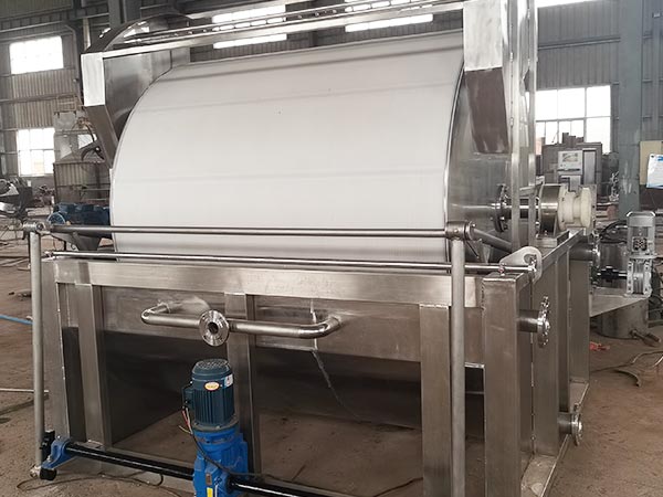 Glucose vacuum filter