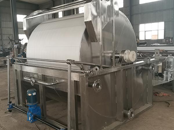 Glucose vacuum filter