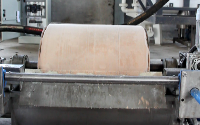 Laboratory vacuum filter